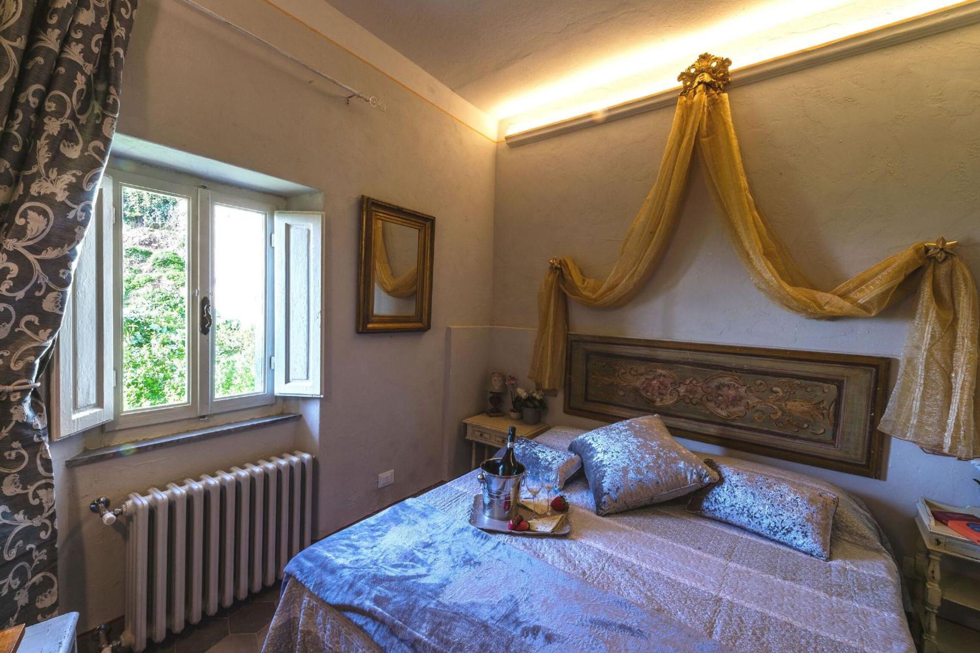 Casa San Michelangelo Apartment กอร์โตนา ภายนอก รูปภาพ