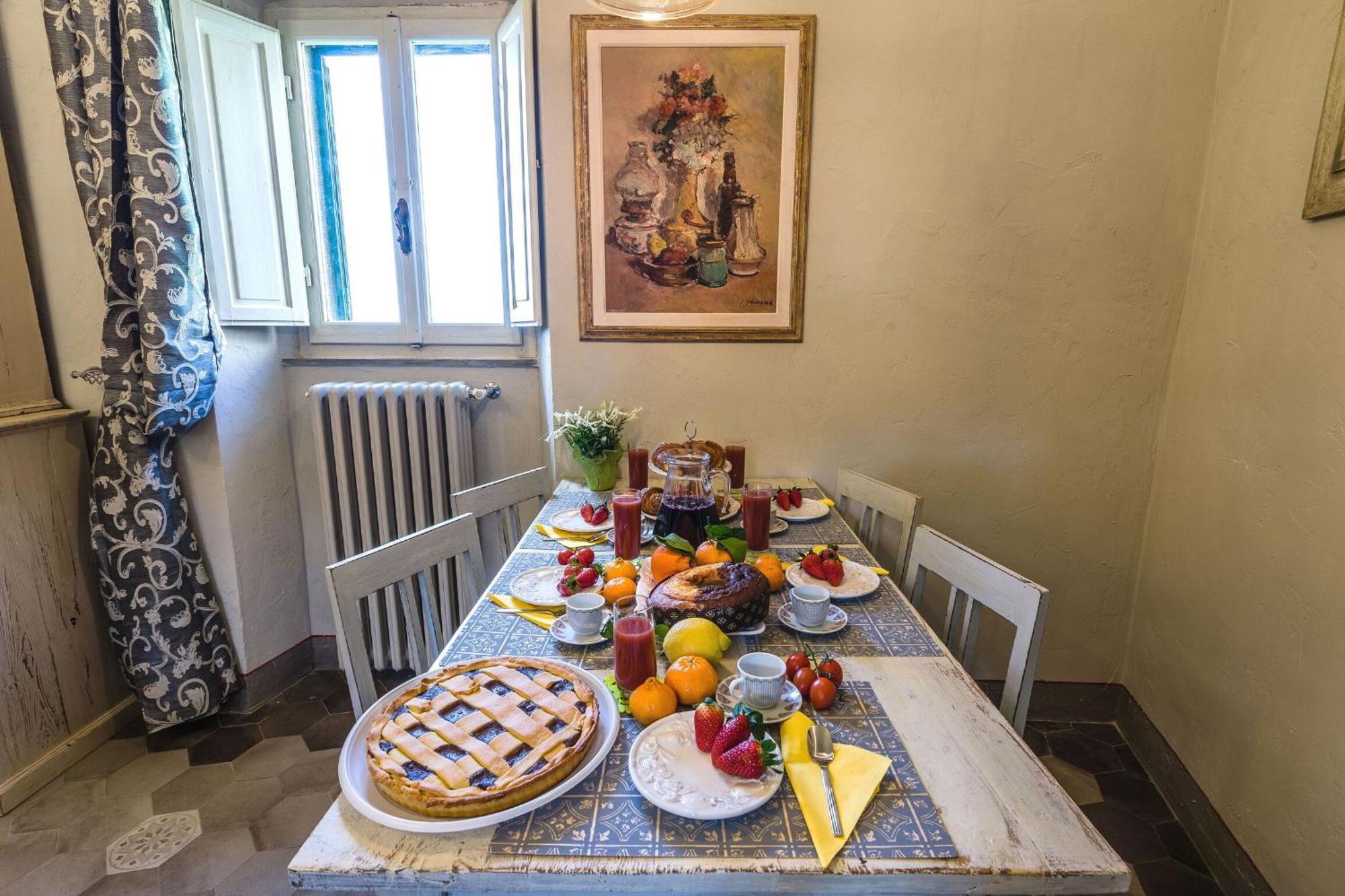 Casa San Michelangelo Apartment กอร์โตนา ภายนอก รูปภาพ